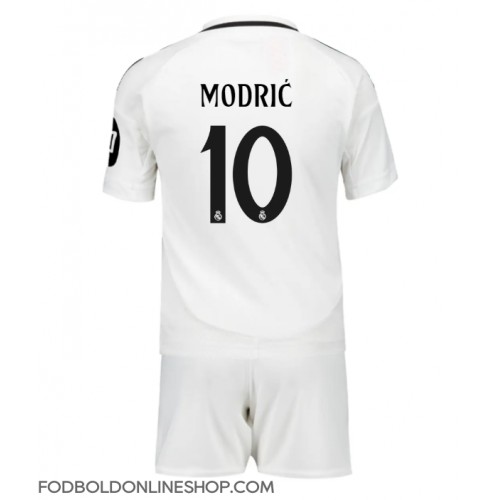 Real Madrid Luka Modric #10 Hjemme Trøje Børn 2024-25 Kortærmet (+ Korte bukser)